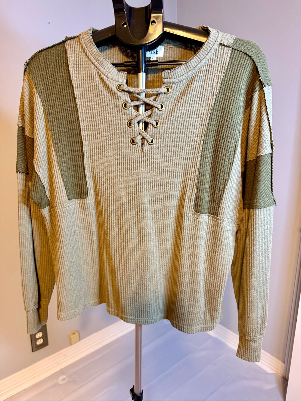 BKE Lace-Up Waffle Knit Top - Olive